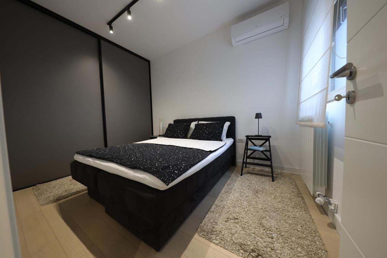 Modern Apartment In The Heart Of Beograd Ngoại thất bức ảnh