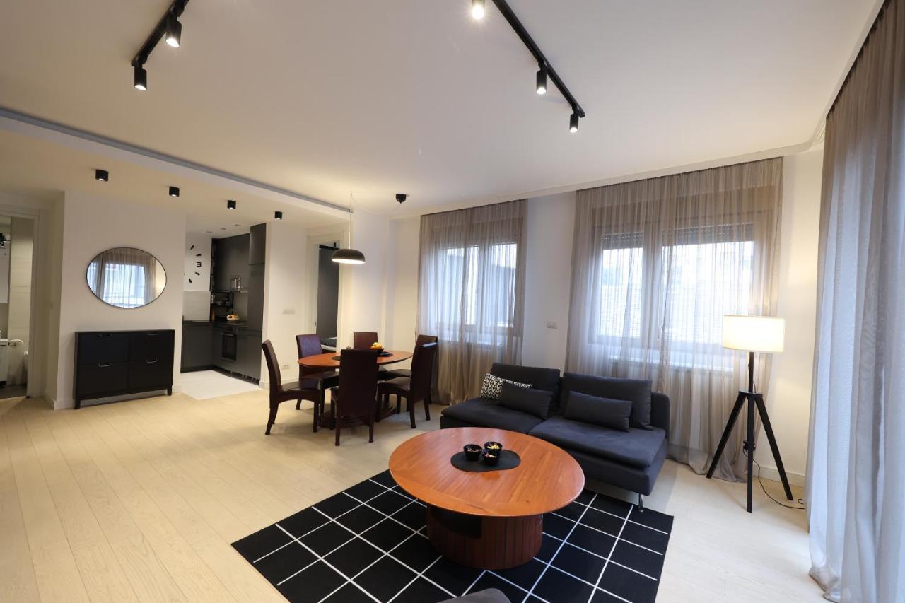 Modern Apartment In The Heart Of Beograd Ngoại thất bức ảnh
