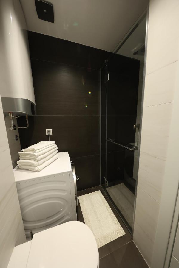 Modern Apartment In The Heart Of Beograd Ngoại thất bức ảnh